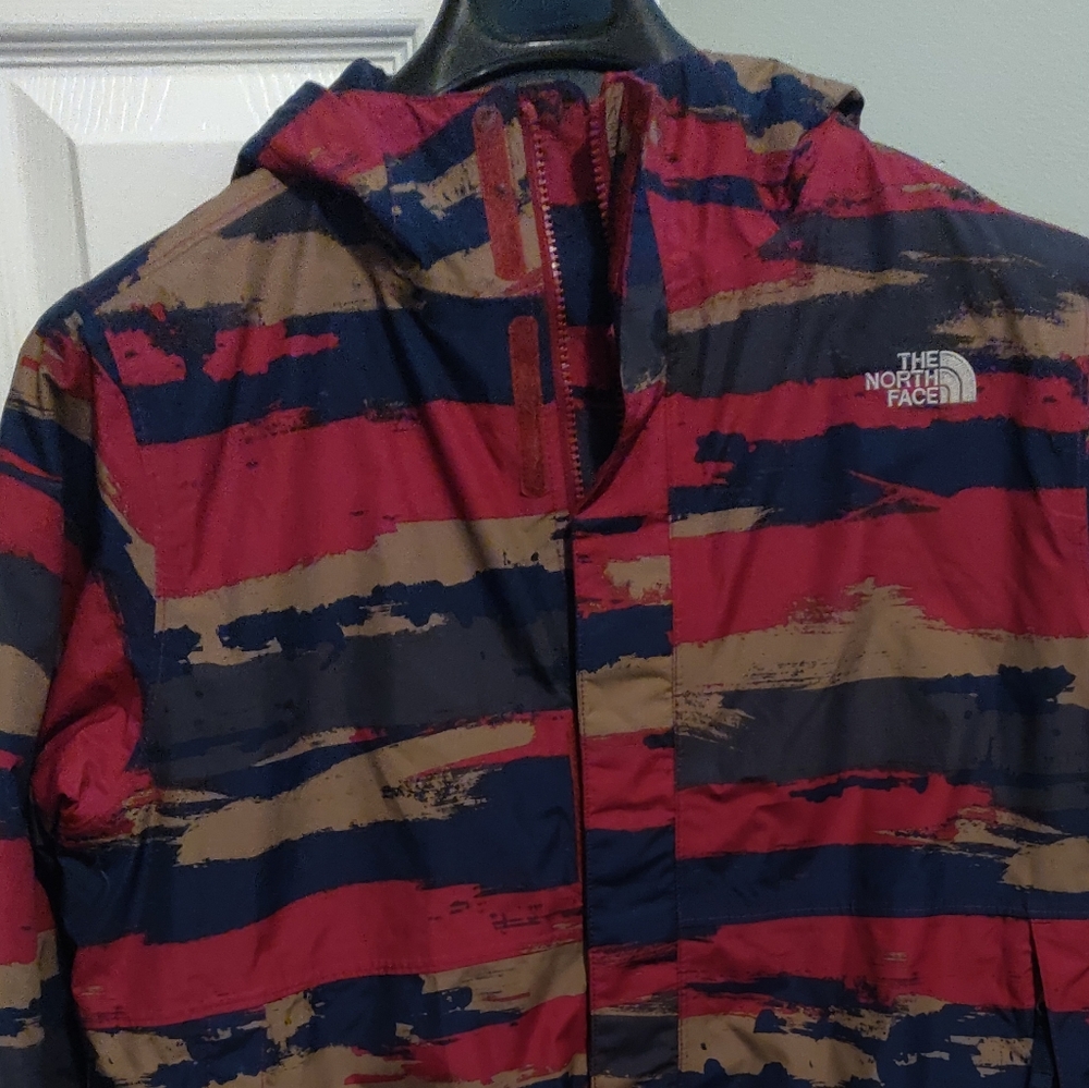 North Face ski/snowboarding jacket sz. S